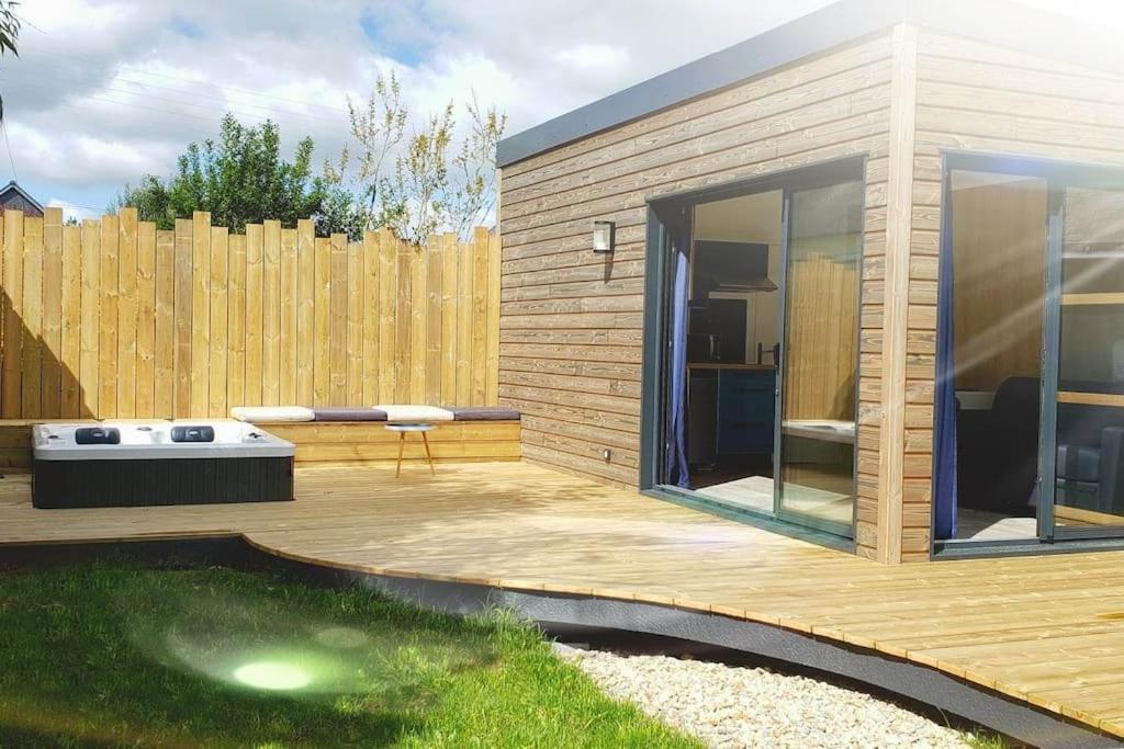 Studio De Jardin Au Calme Hennebont Esterno foto